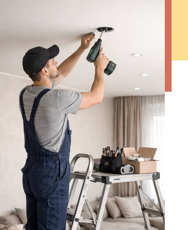 Установка и монтаж точечных светильников в натяжной потолок в Назрани от 1849 руб. | ОТДЕЛОЧНИК-Нзр